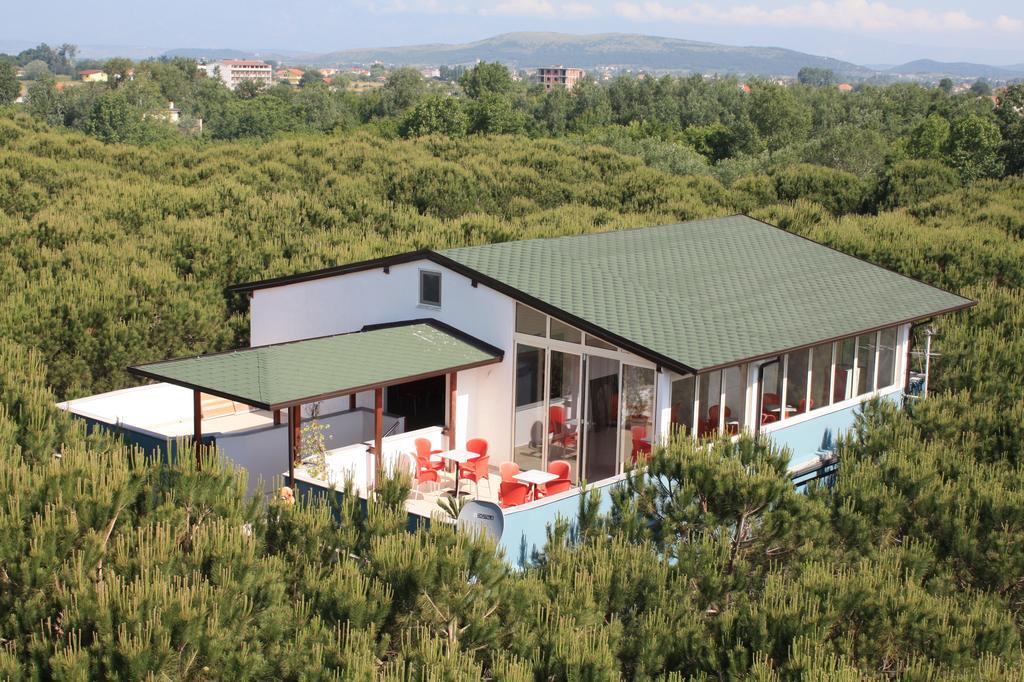 Hotel Princi I Vogel Velipoje Exterior photo